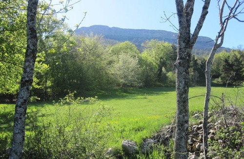 Pelleautier House | Farmhouse in the meadow/Hautes - Alpes/September