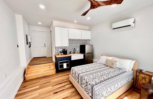 San Mateo Other | Farmhouse Retreat Near St John’s River!