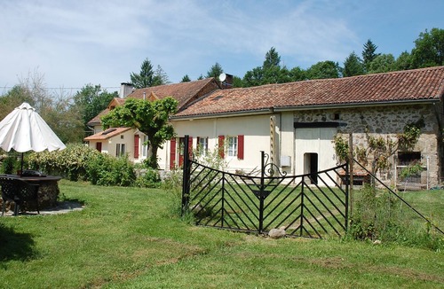 Saint-Mathieu Other | Farmhouse set in 5 acres of beautiful gardens in the heart of the countryside