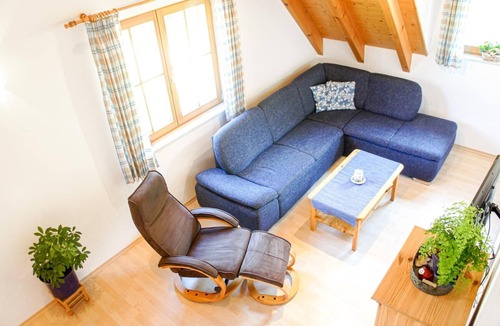 Oppenau House | Farmhouse 'Weißtanne' with Mountain View, Private Terrace and Wi-Fi