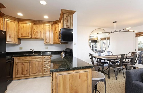 Aspen House | Fasching Haus Unit 260