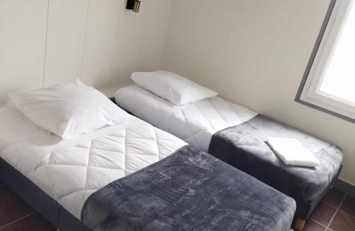 La Celle-sous-Gouzon Hotel | Fast hôtel Troyes