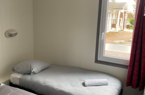 La Celle-sous-Gouzon Hotel | Fast hôtel Troyes