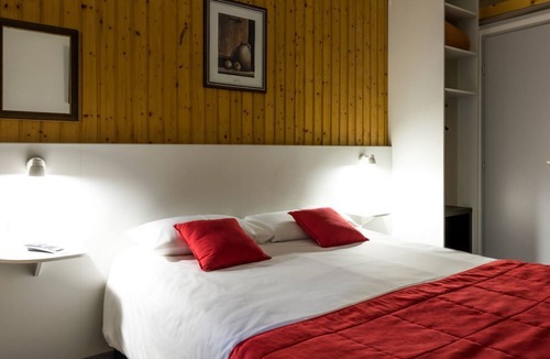 Thones Hotel | Fasthôtel Thônes