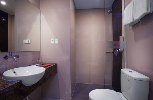 Tangerang Hotel | favehotel Hasyim Ashari