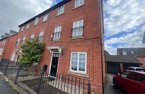 Openshaw House | Favour homes