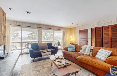 Jamaica House | Fawn Ledge