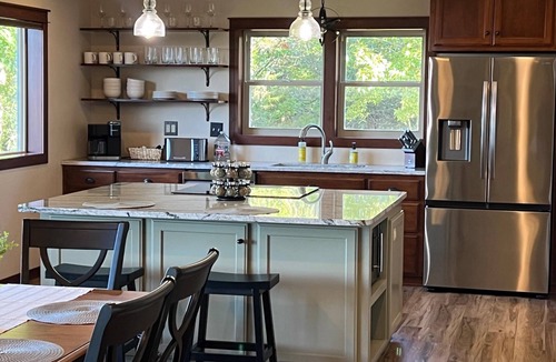 Jasper House | Fawn Ridge - Million dollar Ozark views!