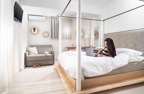 Toroni Hotel | Fay Boutique Hotel