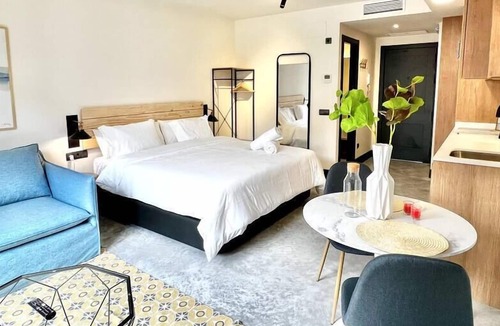 Almendrales Apartment | FD 203 - Studio in Madrid Rio. Smart, parking, air conditioning