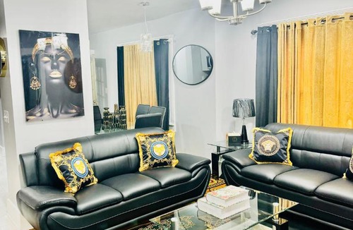 Springfield Apartment | fearlessrose vacation Rental 198