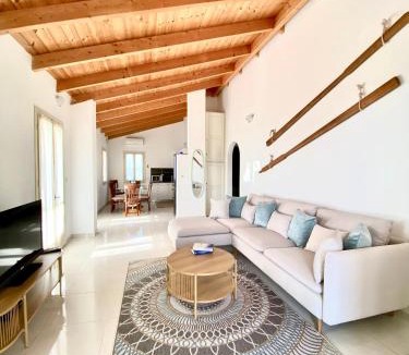 Fiskardo Apartment | Federico Villa