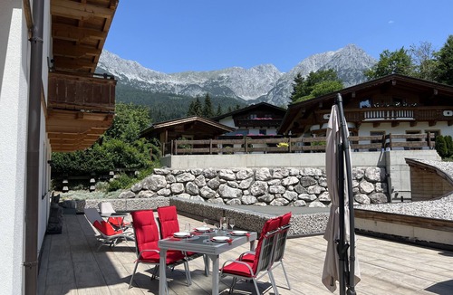 Scheffau am Wilden Kaiser Apartment | Feel good at the Kaiserwerk. Top sun terrace, sauna, 2 bathrooms, elevator, underground car park.