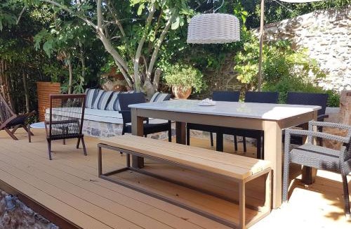 Loutropoli Thermis House | FEEL LIKE HOME IN LESVOS