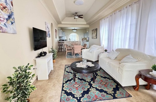 West Coast House | Feel like when you're at home. 12462311839