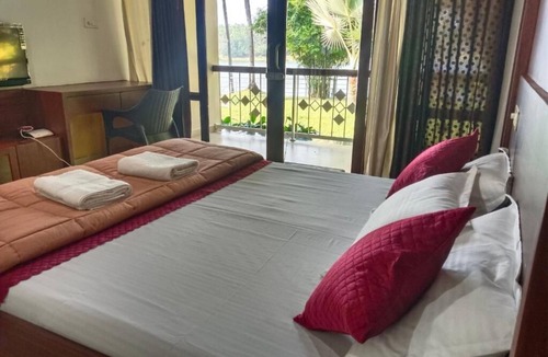 Wadakanchery Resort | Feel tranquility by the Bharathapuzha River with peaceful and comfortable stays.