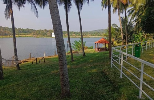 Wadakanchery Resort | Feel tranquility by the Bharathapuzha River with peaceful and comfortable stays.