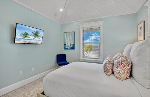 Holmes Beach House | Feelin Beachy