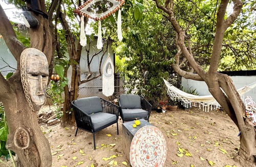 North Central House | Feeling Zen vibe with huge backyard near rose bowl Pasadena