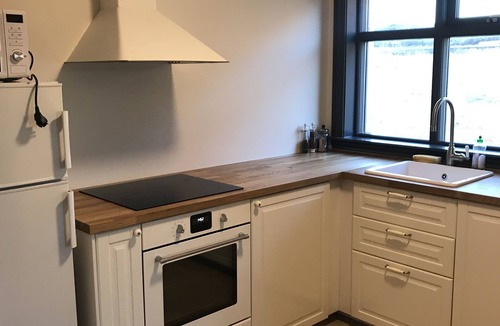 Arnarstapi Cottage | Fell Holiday Home