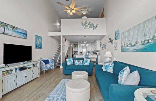 Cedar Key Condo | Fenimore Mill 10E - Pool, Hot Tub, Boat Parking!