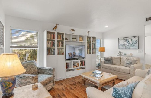 Cedar Key Apartment | Fenimore Mill 6DE Dual Delight, Two Units in One - FamiliesGroupsGulf Front!
