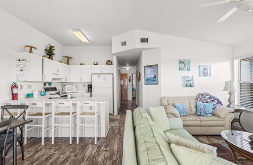 Cedar Key Condo | Fenimore Mill 6F - Open Gulf View, Pet Friendly!