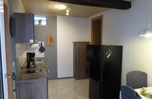 Neustadt-Geinsheim Apartment | Ferienwohnung Weber - apartment/apartment, shower, WC, 1 living/bedroom