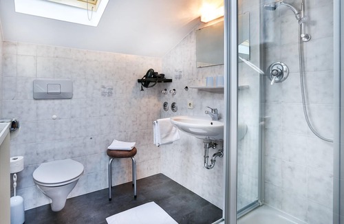 Ramsau bei Berchtesgaden Apartment | Ferienwohnung Ramsau, 1-2 Personen, 28 qm, Balkon, Wohn-schlafzimmer, Mansarde