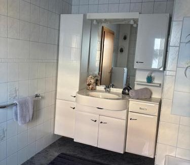 Großensee Apartment | Ferien- & Monteurswohnung Krüger Werra Suhl Tal