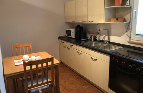 Schonungen Apartment | Feriendomizil mit Sonnenterrasse oberhalb des Mainberger Schlosses