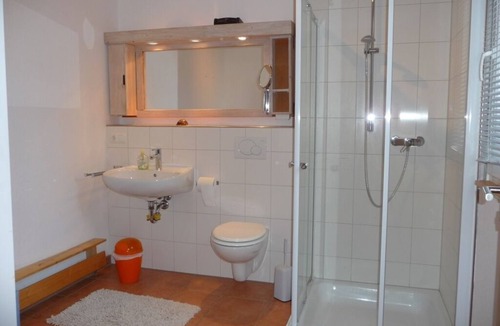 Schonungen Apartment | Feriendomizil mit Sonnenterrasse oberhalb des Mainberger Schlosses
