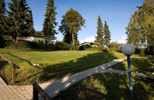 Husen House | Feriendorf E44 by Interhome