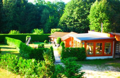 Wustrow House | Ferienhäuser Waldidyll