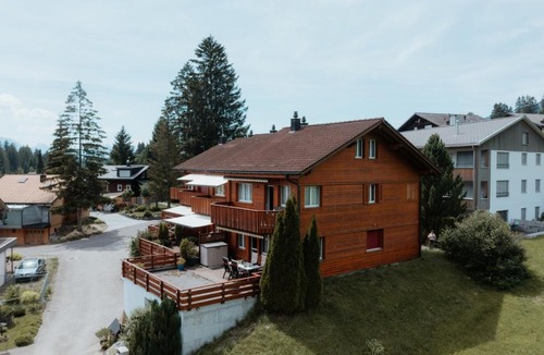 Mitloedi Apartment | Ferienhaus Bergblick