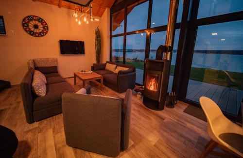 Lobnitz House | Ferienhaus "Chalet100"