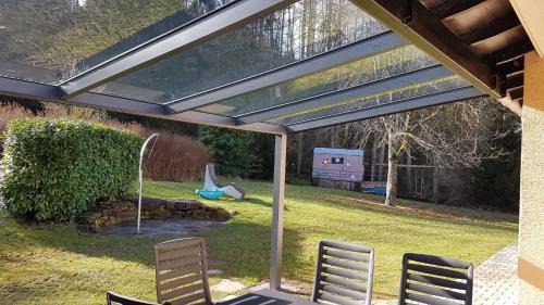 Bewingen House | Ferienhaus "et Eifelparadiesje"