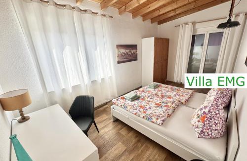 Hockenheim Apartment | Ferienhaus Event Haus EMG Hockenheim für Familien und Gruppen bis 22 Personen mit Partyraum