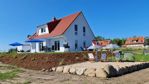 Biendorf House | Ferienhaus Springborn Ferienoase zwischen Strand, Feld und Wald
