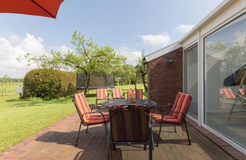 Hesel House | Ferienhaus Waldblick, 35209