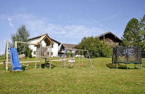Amerang House | Ferienhof Dirnberg