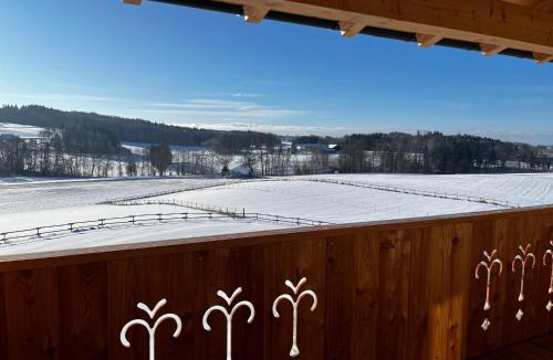 Amerang House | Ferienhof Dirnberg
