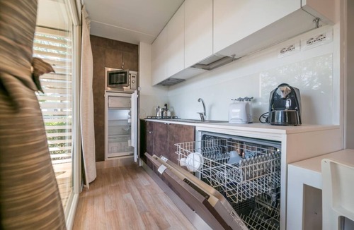 Zona XXXIII Acilia Sud House | Ferienpark Fabulous Mobilehome Hu Stay Excellence für 5 Personen