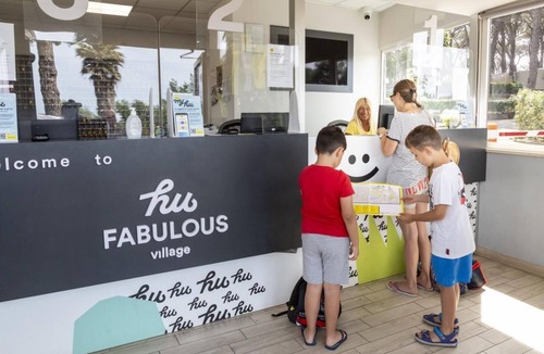 Zona XXXIII Acilia Sud House | Ferienpark Fabulous Mobilehome Hu Stay Smart für 5 Personen
