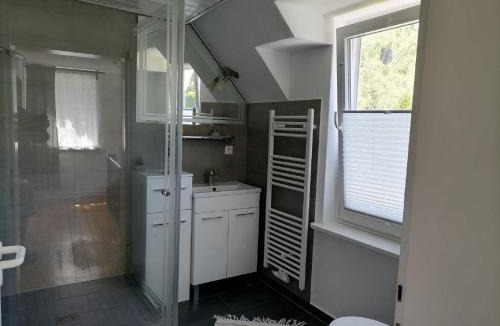Kaan-Marienborn Apartment | Ferienwohnnung Herling