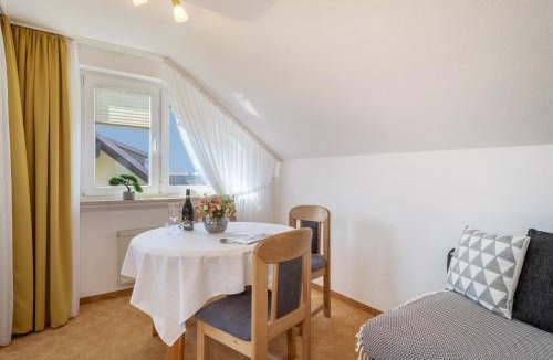 Immenstaad am Bodensee Apartment | Ferienwohnung Lilo