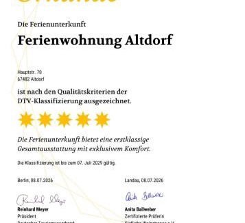 Altdorf Apartment | Ferienwohnung Altdorf