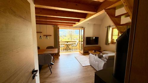 Schlehdorf Apartment | Ferienwohnung Am Bromberg