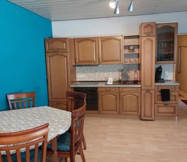 Sengscheid Apartment | Ferienwohnung am Stiefel