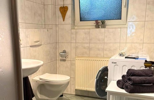 Westfeld Apartment | Ferienwohnung am Wesenberg